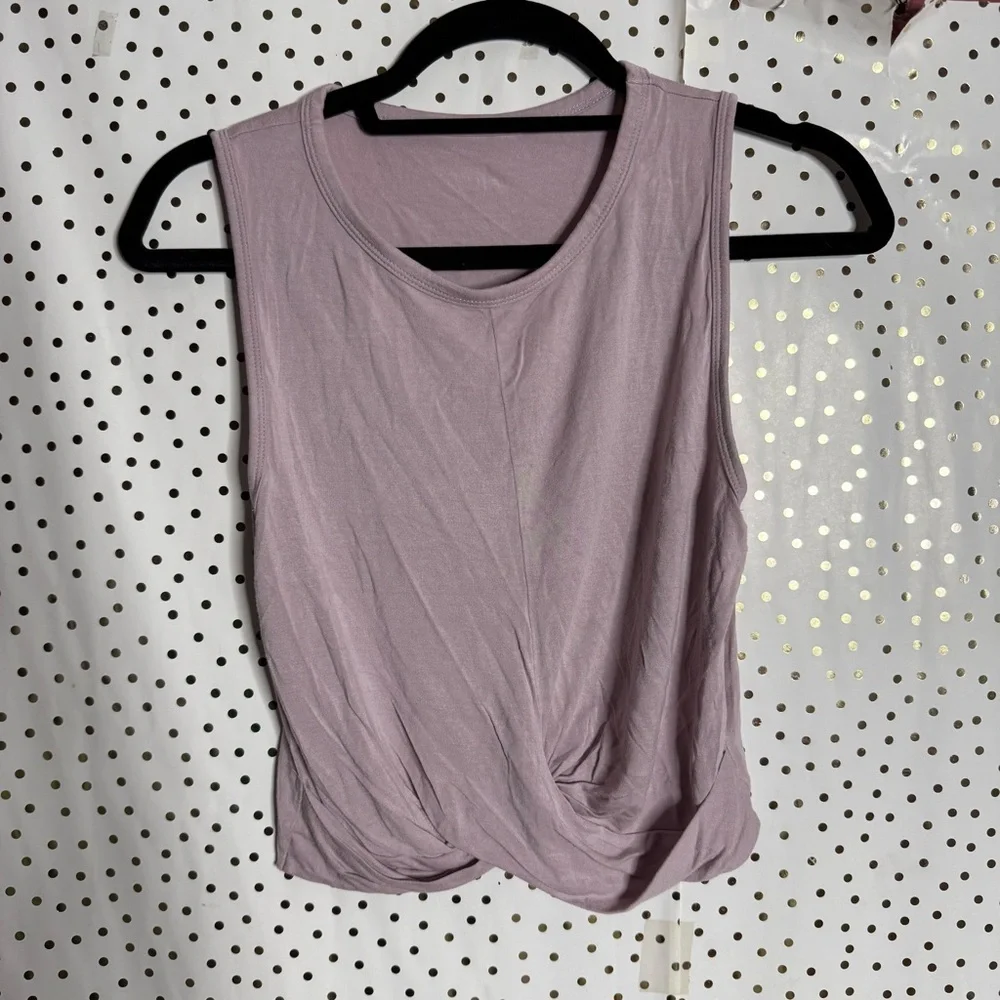 Alo Yoga Sleeveless Twist Front Top